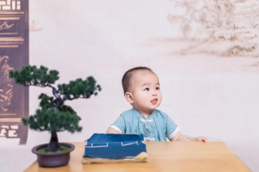 改则宝宝宁愿饿也不吃奶粉